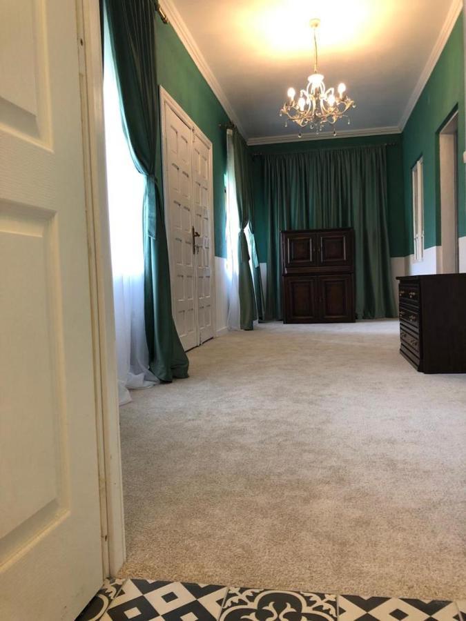 Texas House Konuk evi Novaci-Străini Dış mekan fotoğraf